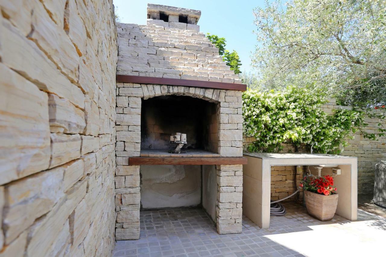 Olive'S Hug Villa Poljana  Exterior photo